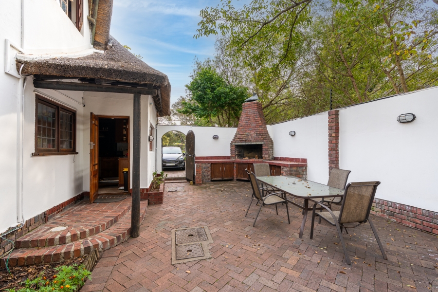 5 Bedroom Property for Sale in Pinelands Western Cape